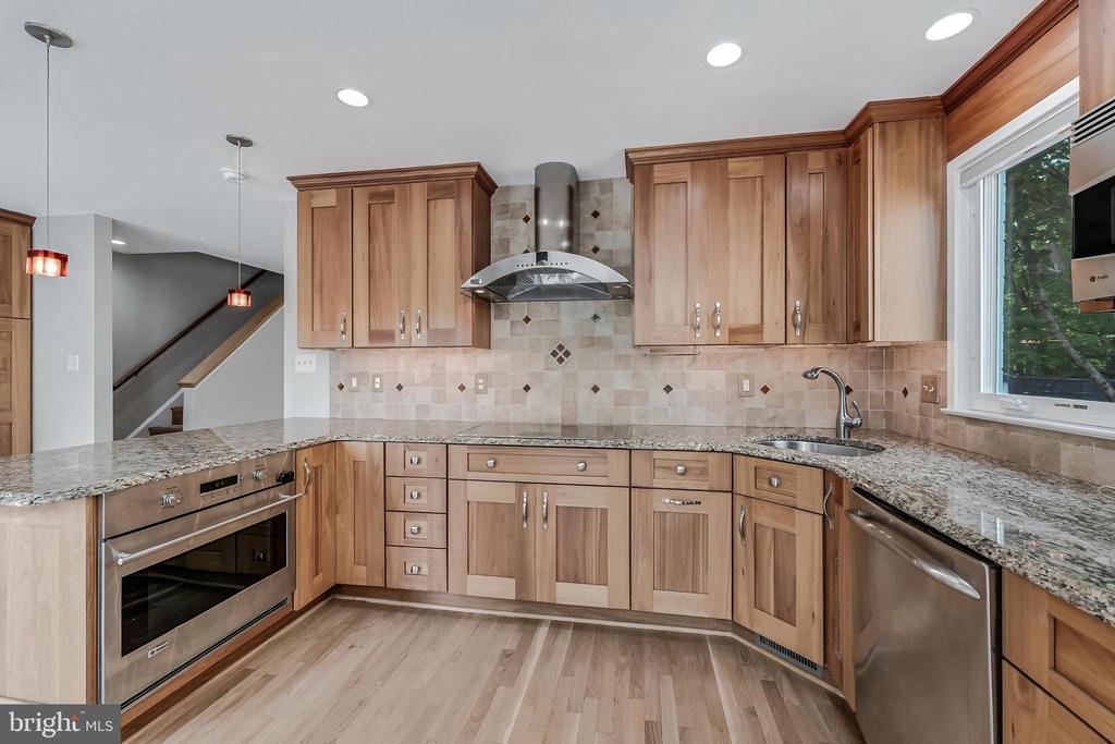 2001 CHADDS FORD DRIVE