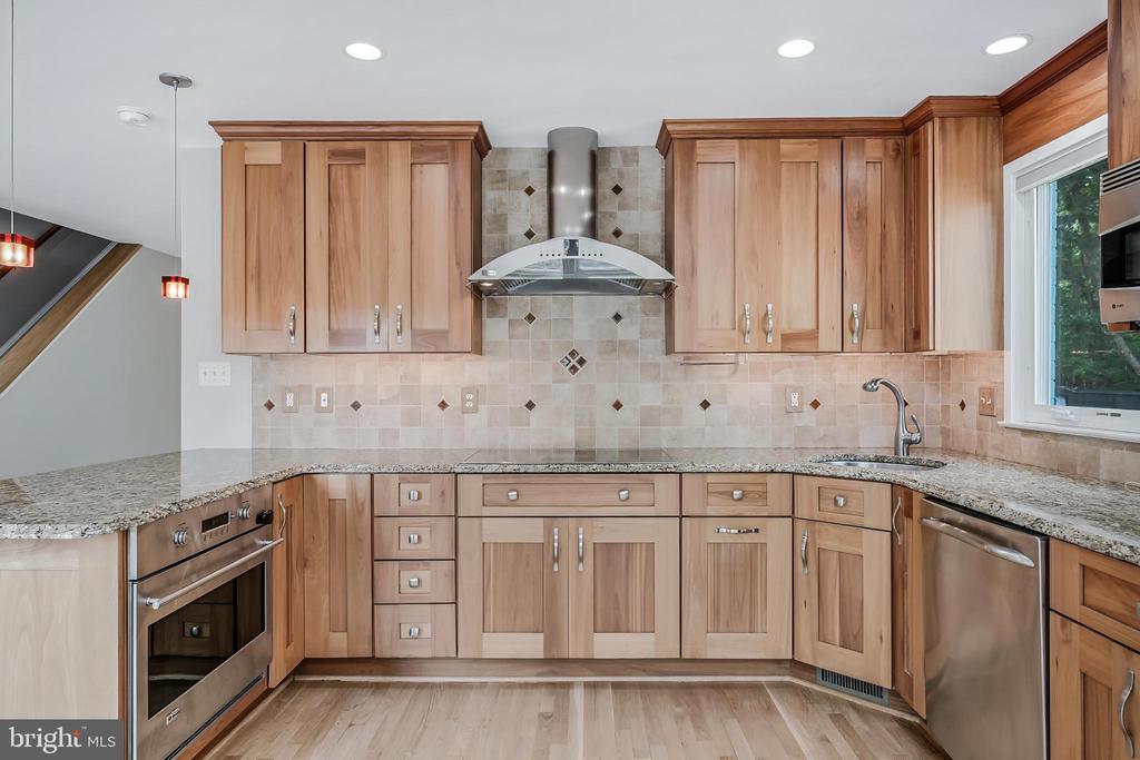 2001 CHADDS FORD DRIVE