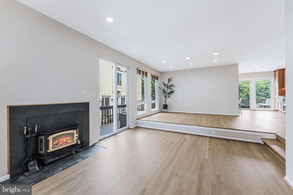 2001 CHADDS FORD DRIVE