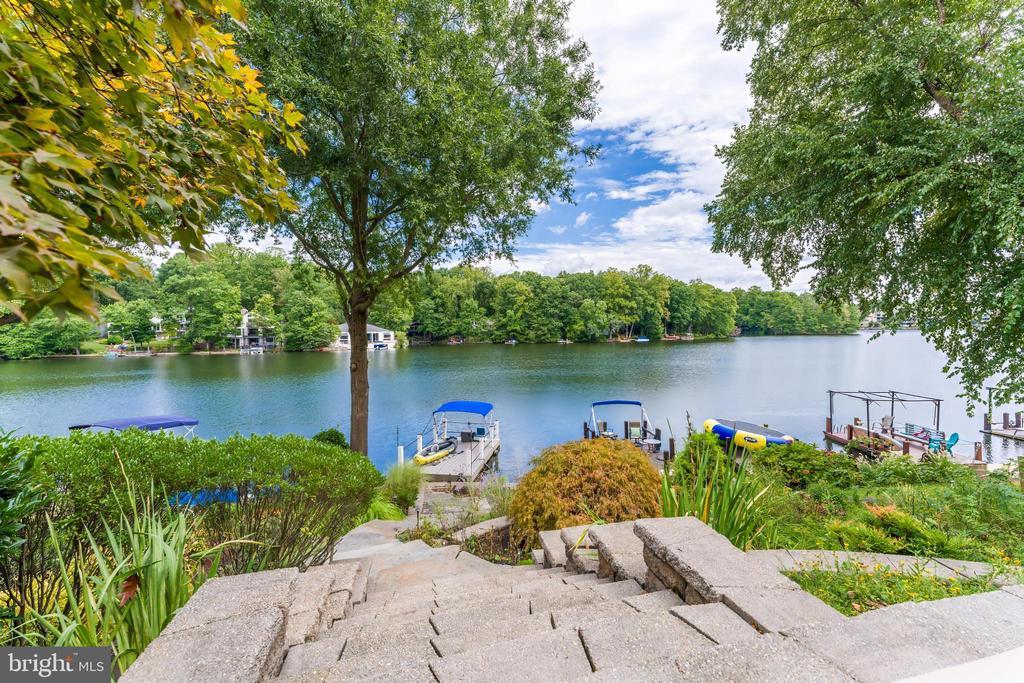 2001 CHADDS FORD DRIVE