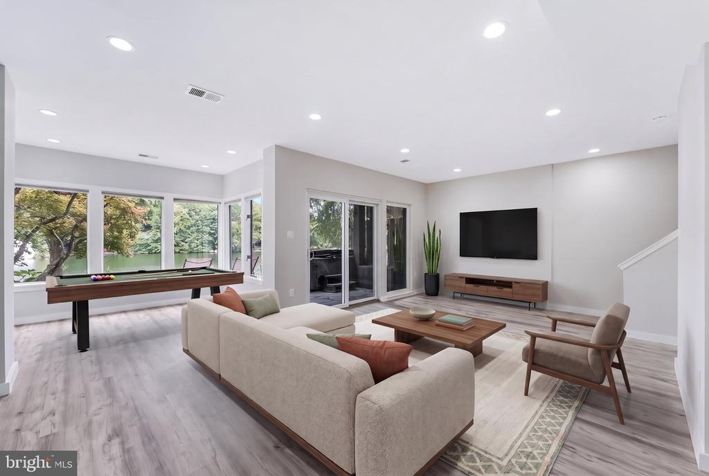 2001 CHADDS FORD DRIVE