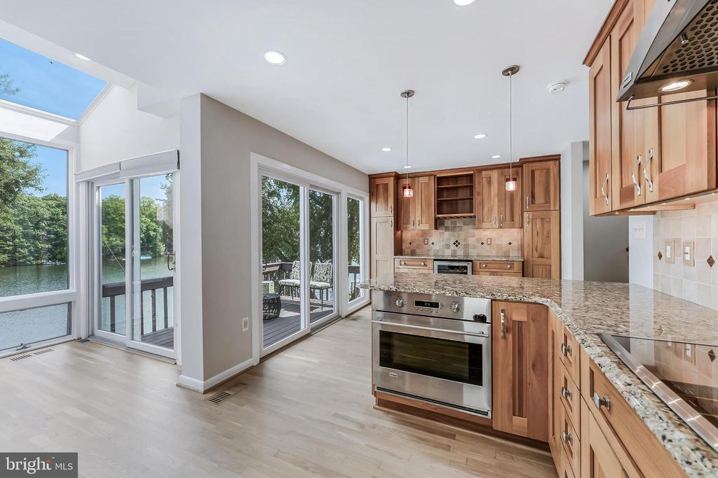 2001 CHADDS FORD DRIVE