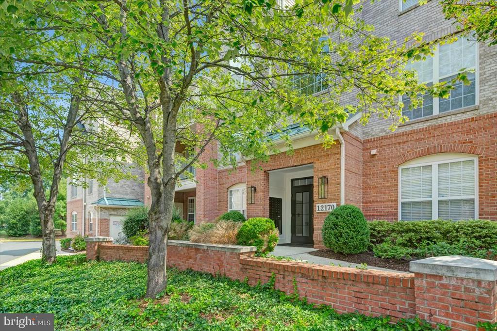 12170 ABINGTON HALL PLACE Unit: 303