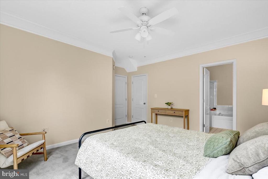 12170 ABINGTON HALL PLACE Unit: 303
