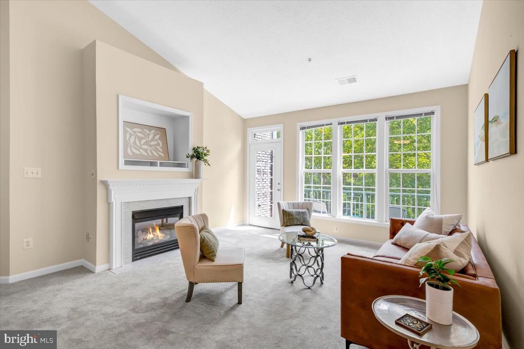 12170 ABINGTON HALL PLACE Unit: 303