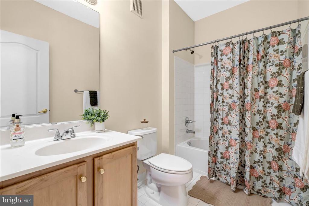 12170 ABINGTON HALL PLACE Unit: 303