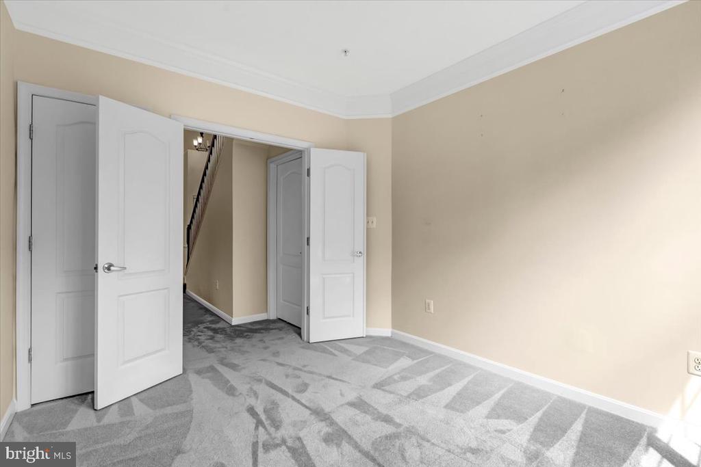 12170 ABINGTON HALL PLACE Unit: 303