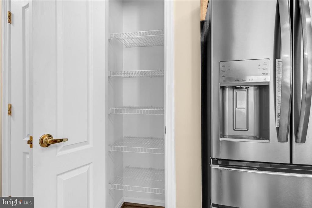 12170 ABINGTON HALL PLACE Unit: 303