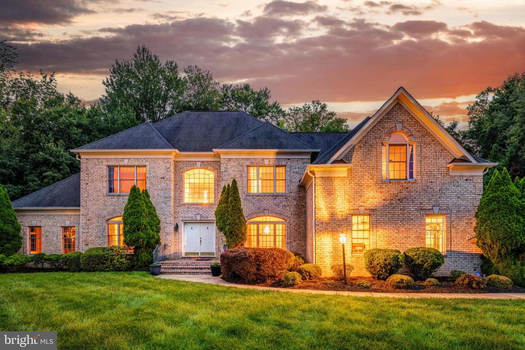 9395 WOLF TRAP CREEK COURT