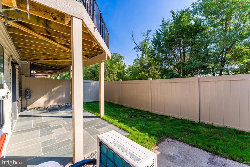 6277 EDSALL ROAD