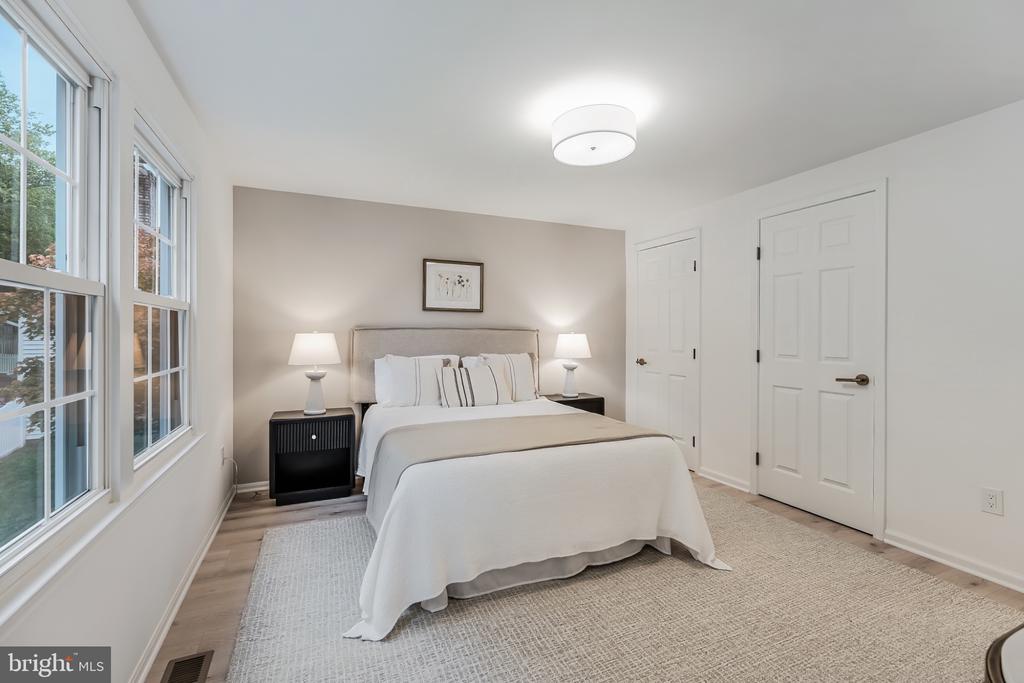 1610 SADLERS WELLS COURT