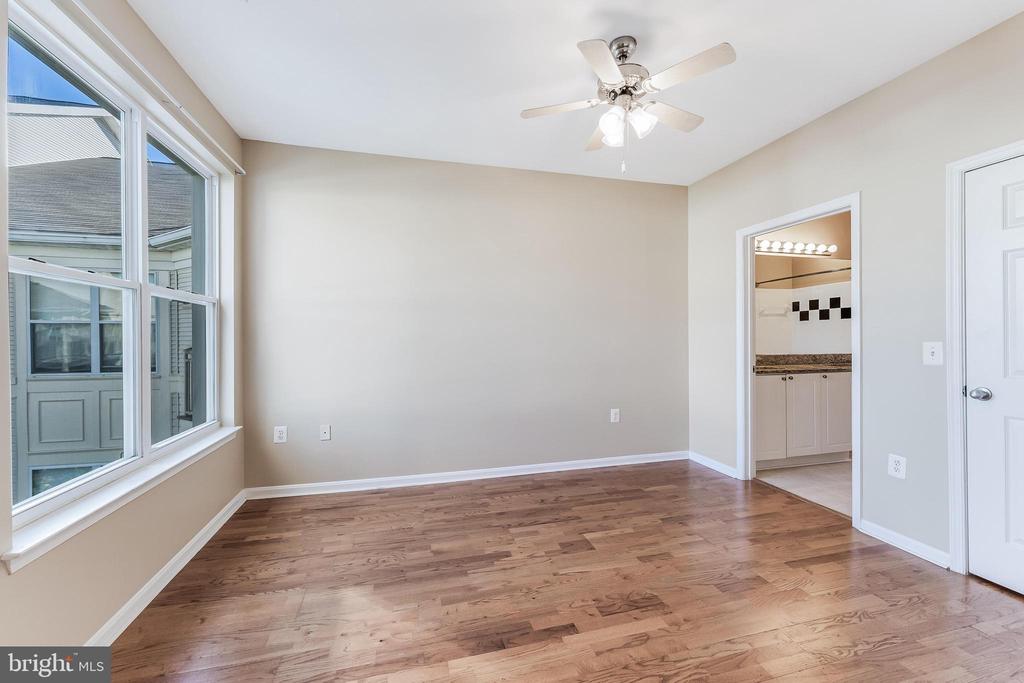 2791 CENTERBORO DRIVE Unit: 387