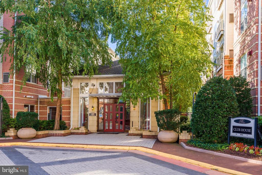 2791 CENTERBORO DRIVE Unit: 387