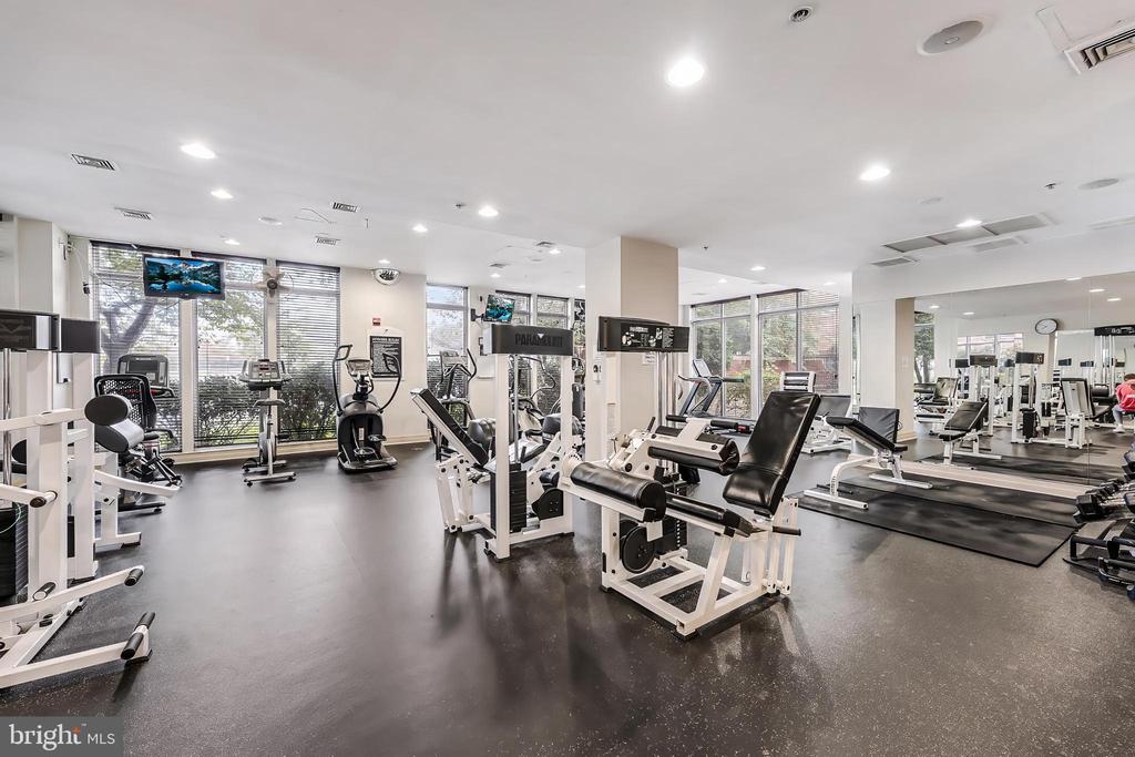 2791 CENTERBORO DRIVE Unit: 387