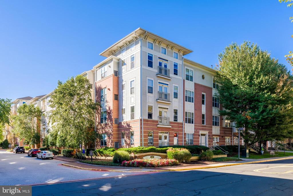 2791 CENTERBORO DRIVE Unit: 387