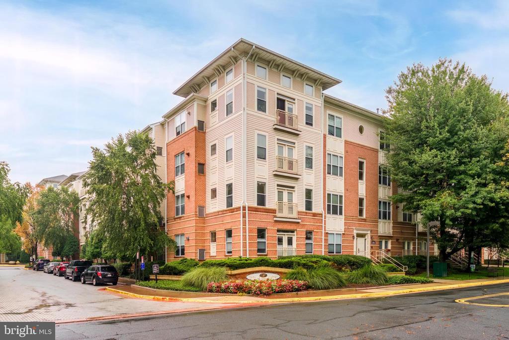 2791 CENTERBORO DRIVE Unit: 387