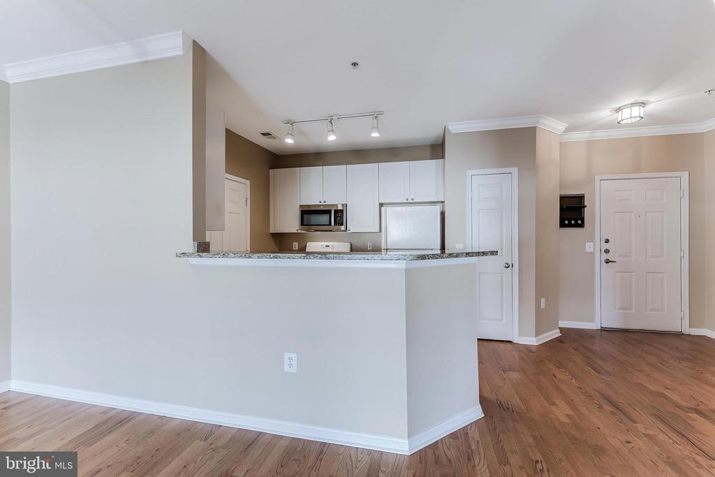 2791 CENTERBORO DRIVE Unit: 387