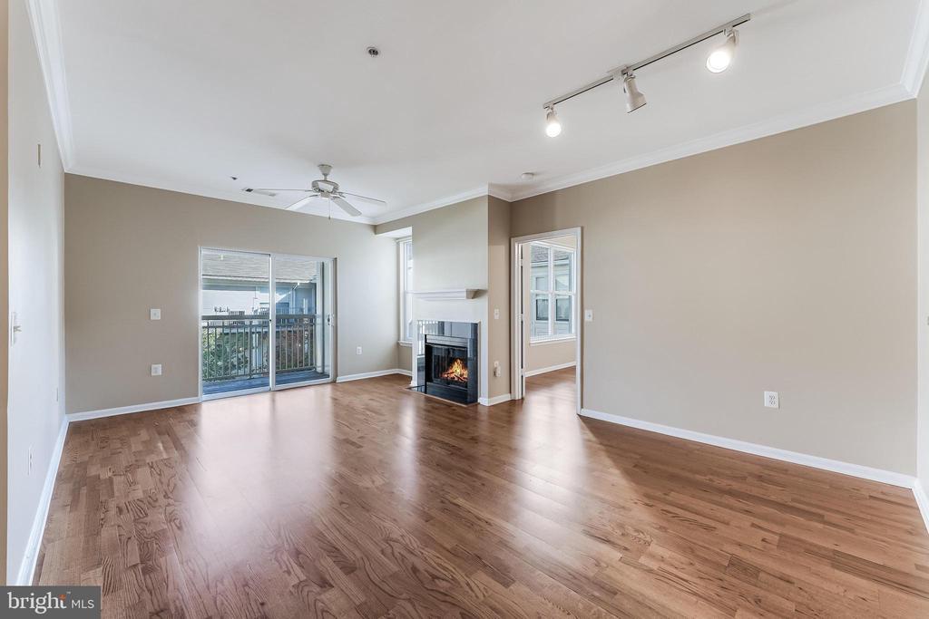 2791 CENTERBORO DRIVE Unit: 387
