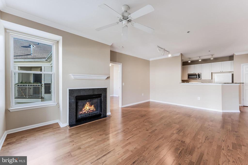 2791 CENTERBORO DRIVE Unit: 387
