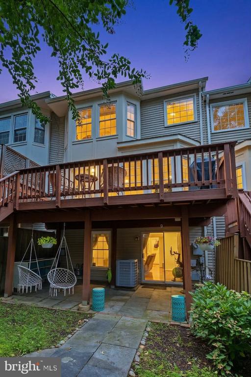 7111 TANWORTH DRIVE