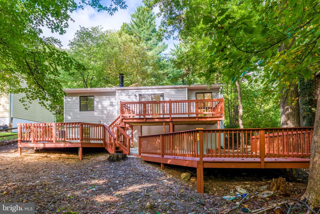 11586 RED LEAF COURT