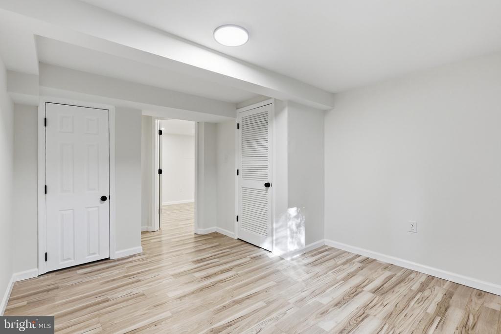 11586 RED LEAF COURT