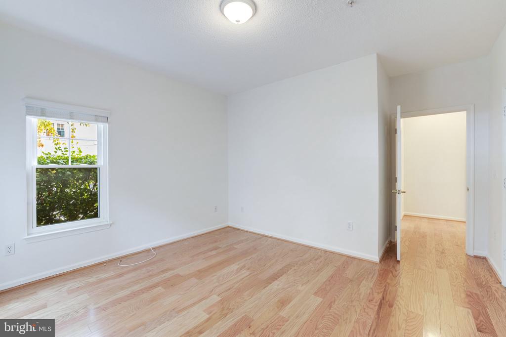 12004 TALIESIN PLACE Unit: 15