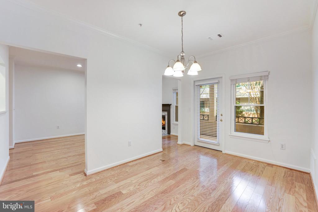 12004 TALIESIN PLACE Unit: 15