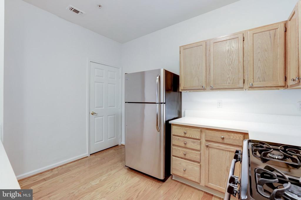 12004 TALIESIN PLACE Unit: 15