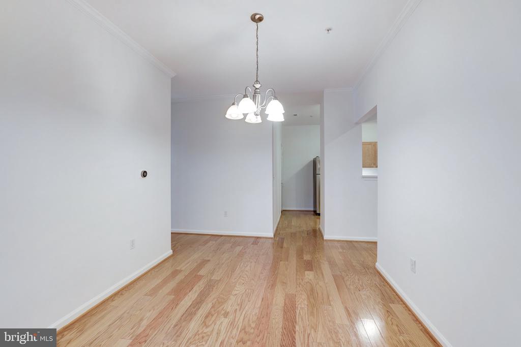 12004 TALIESIN PLACE Unit: 15