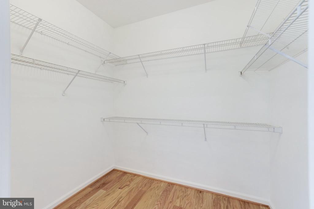 12004 TALIESIN PLACE Unit: 15