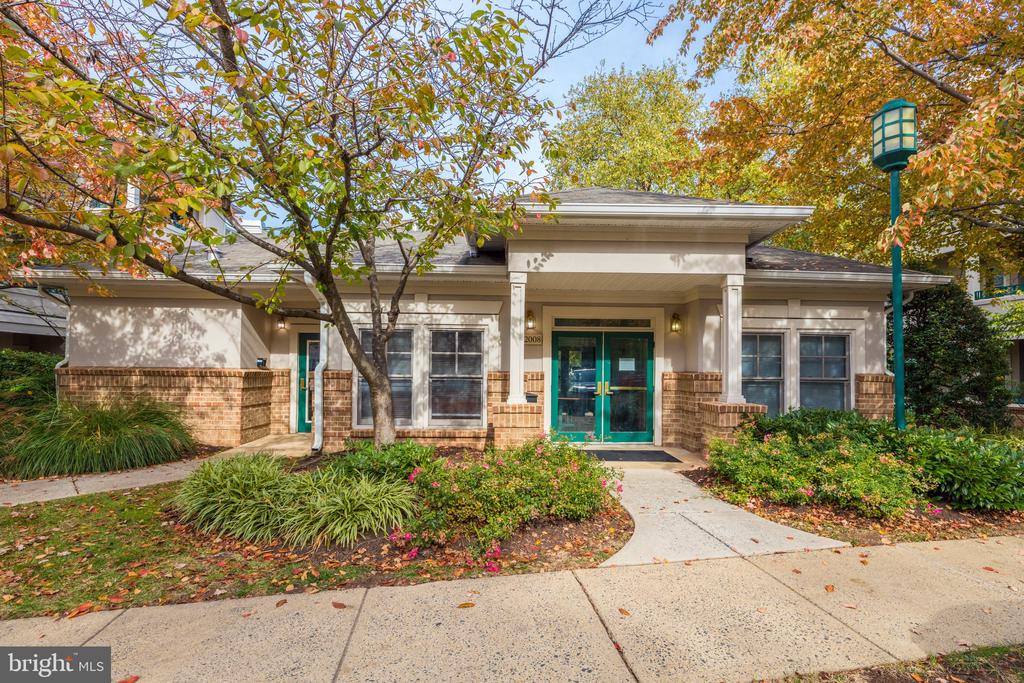 12004 TALIESIN PLACE Unit: 15