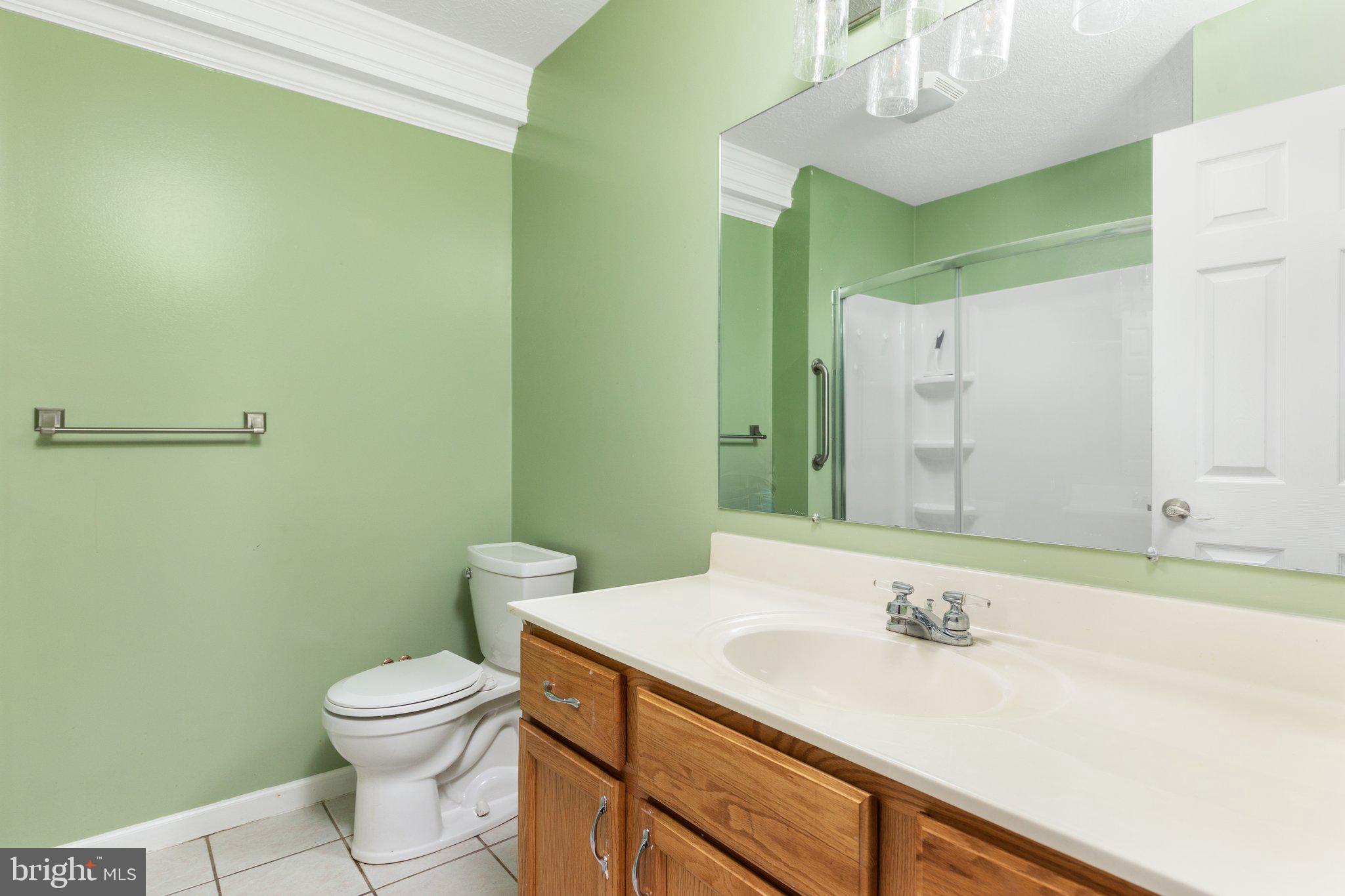 324 Emerald Dr