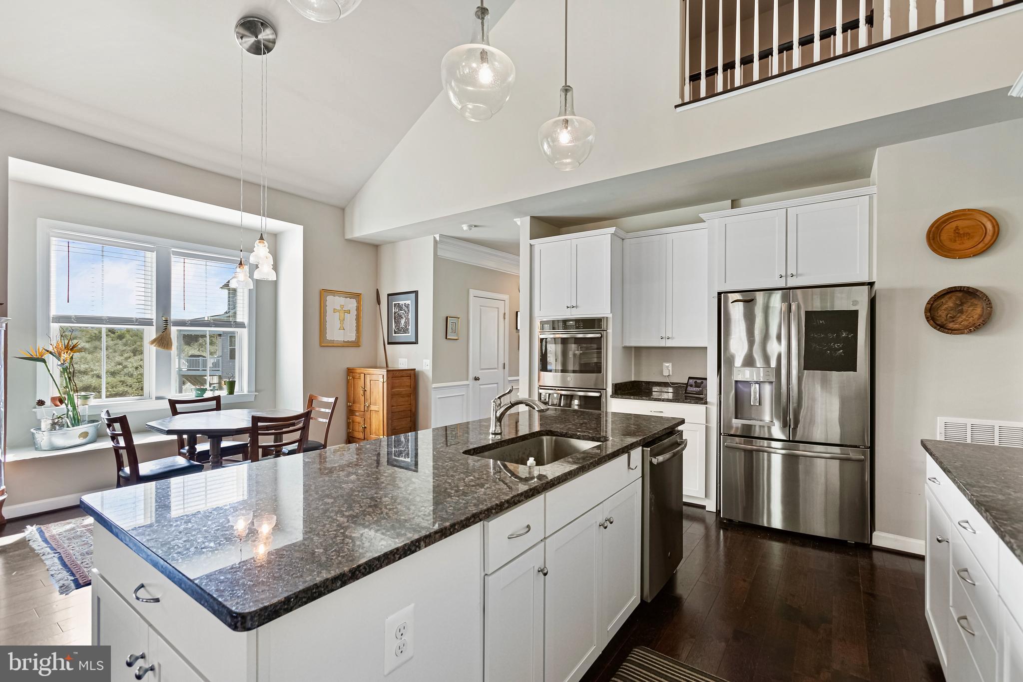 35833 Peninsula Ct