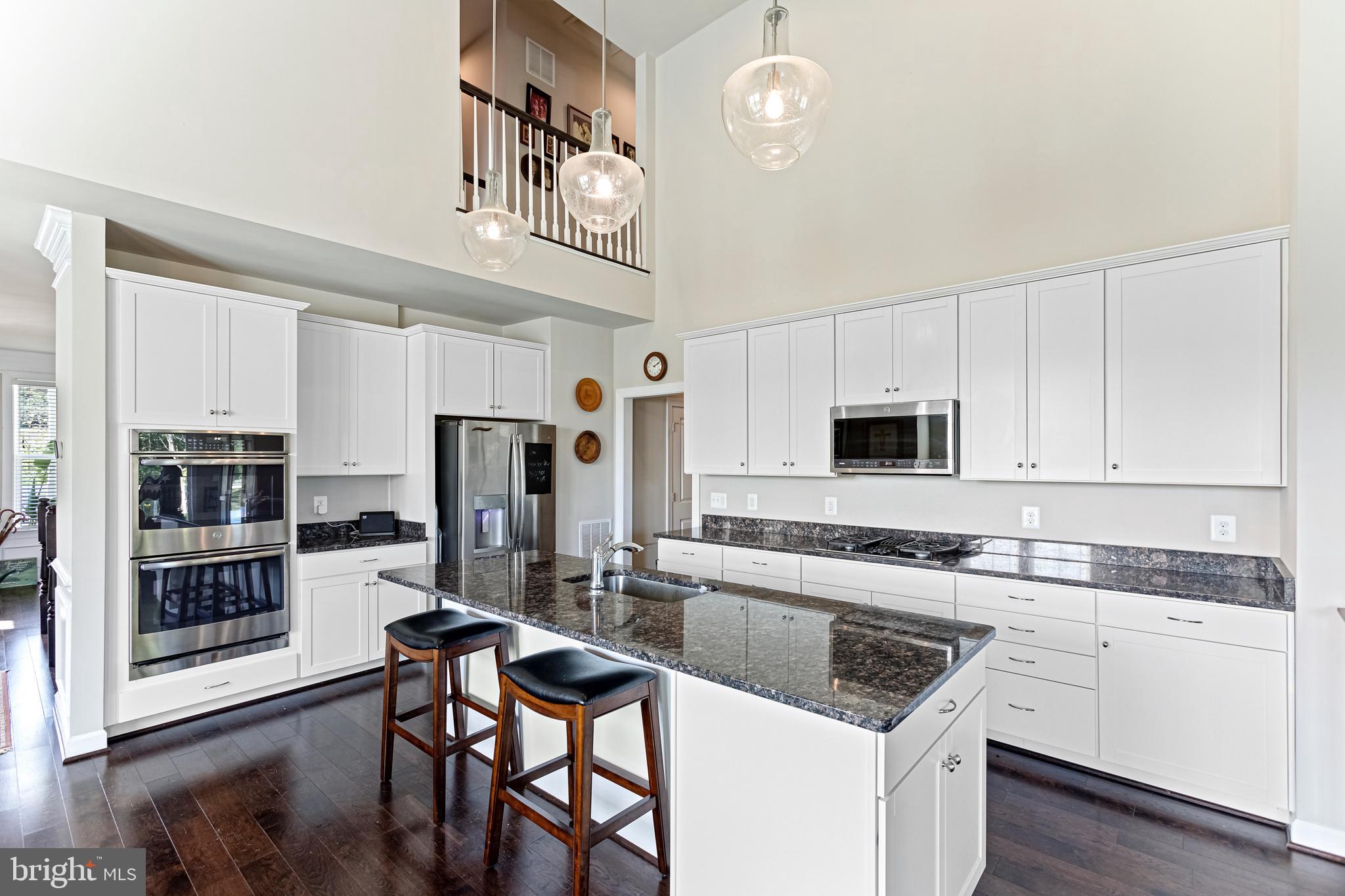 35833 Peninsula Ct