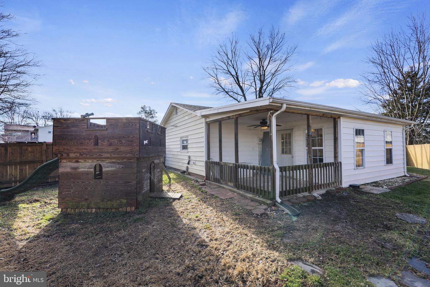 101 N Cypress Rd