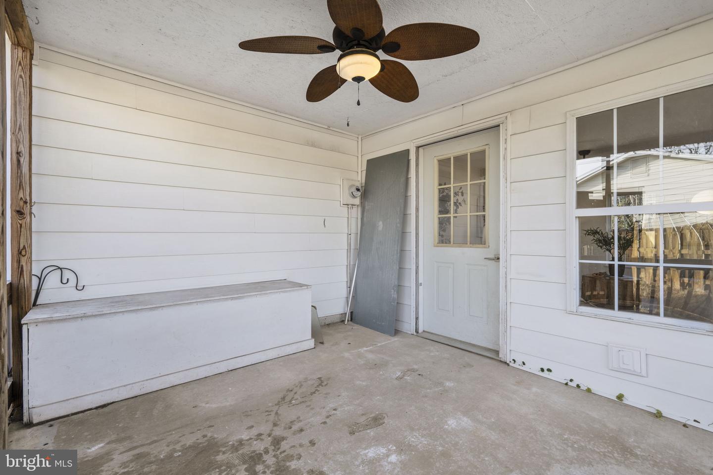 101 N Cypress Rd