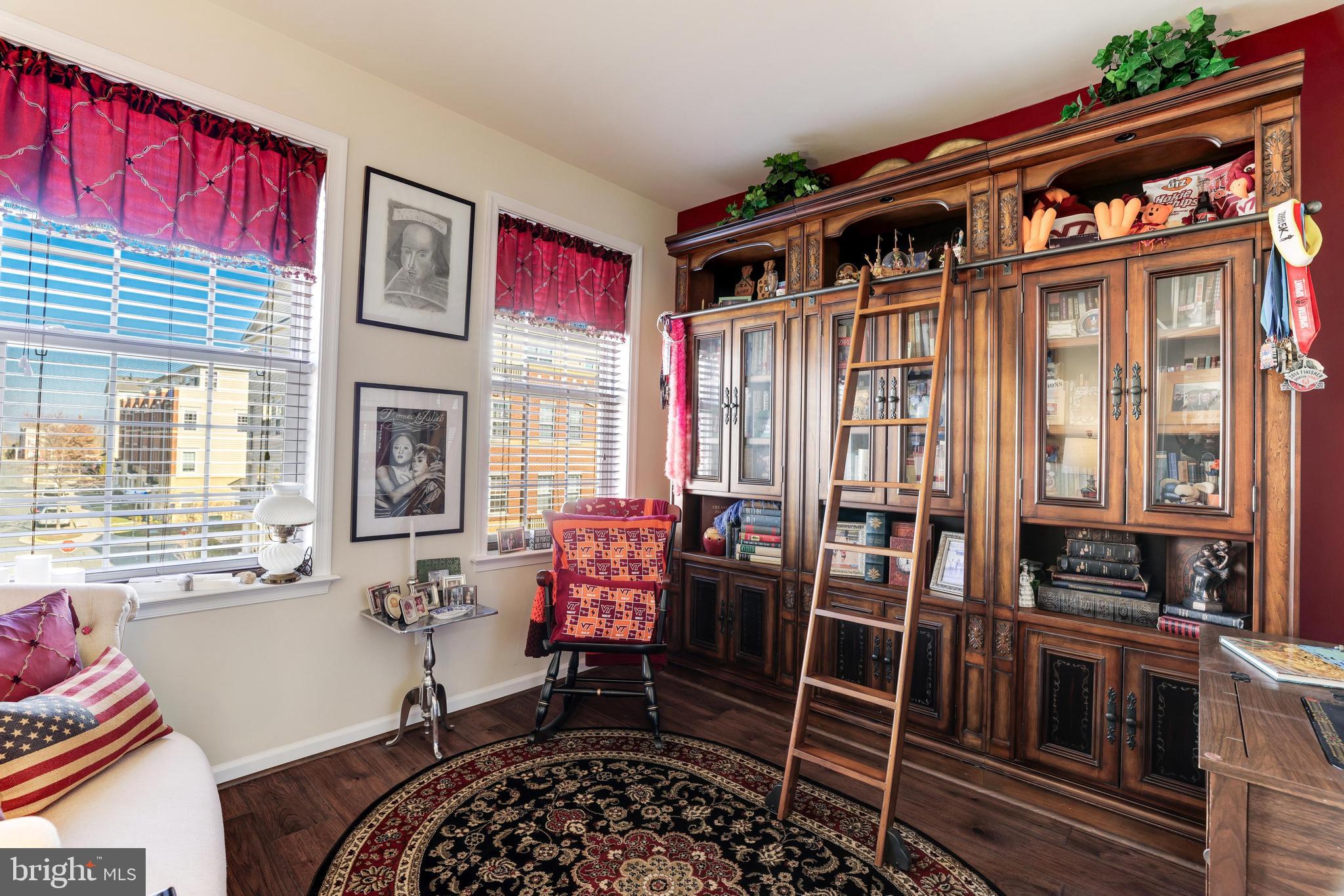 42605 HOLLYHOCK TERRACE