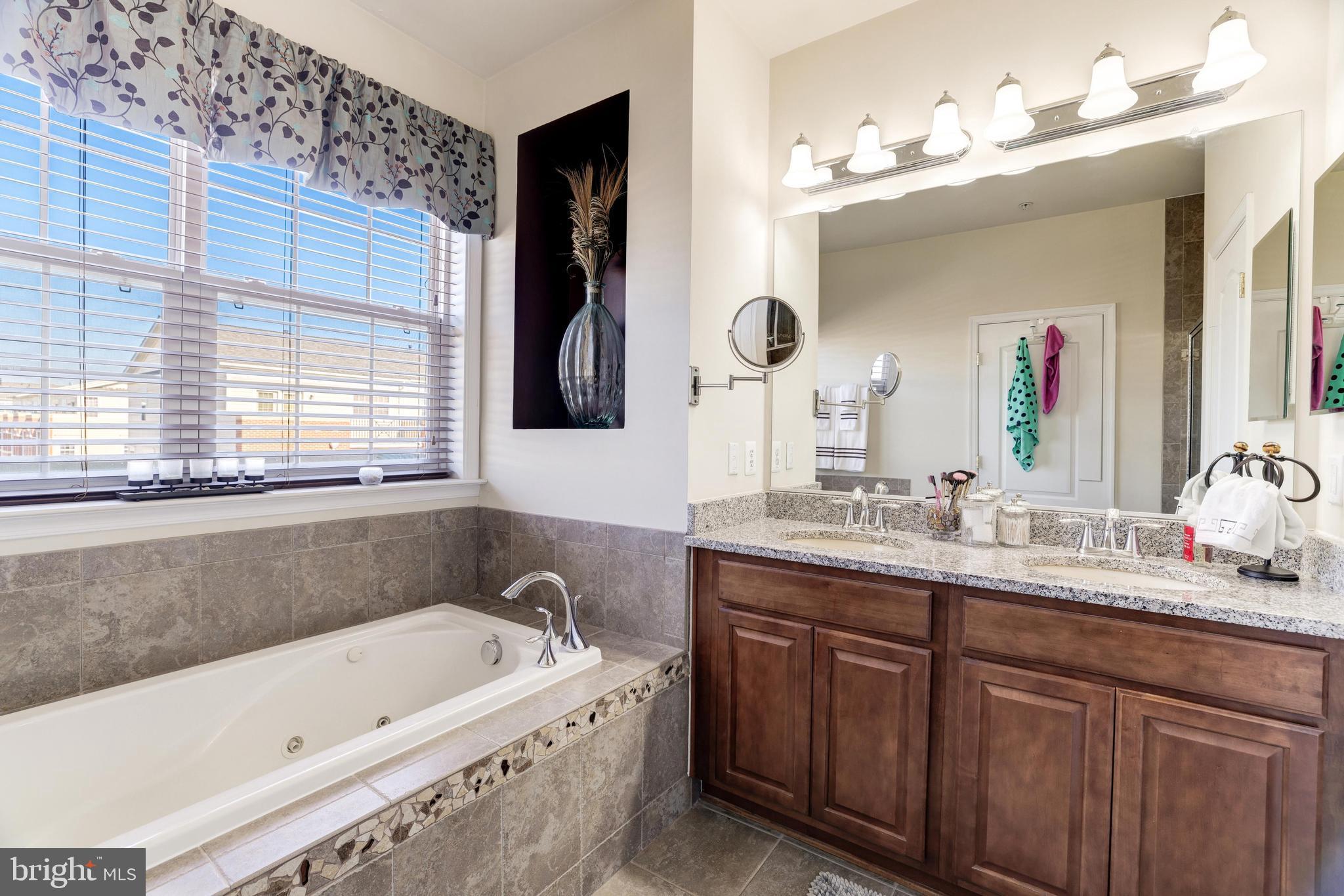 42605 HOLLYHOCK TERRACE