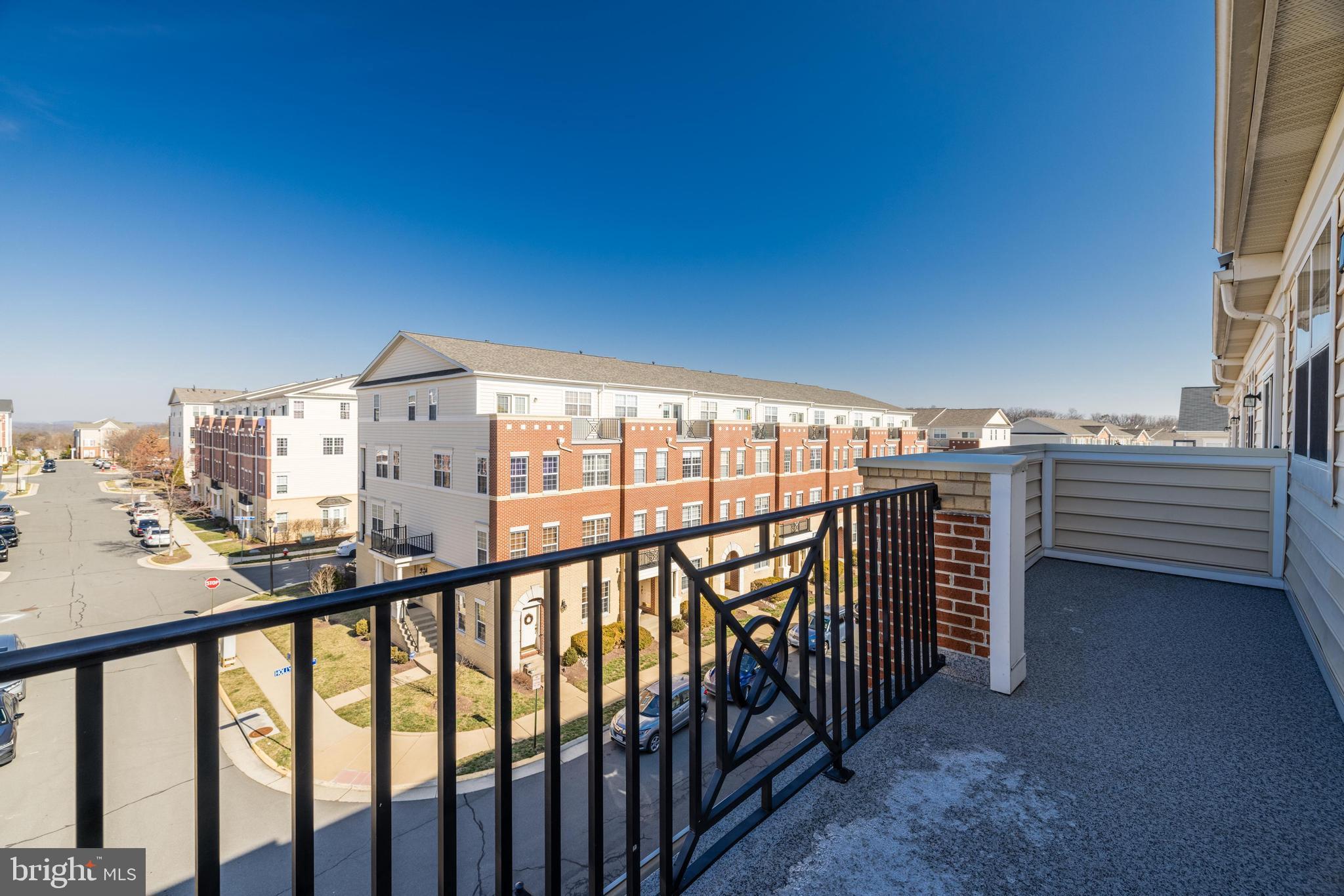 42605 HOLLYHOCK TERRACE