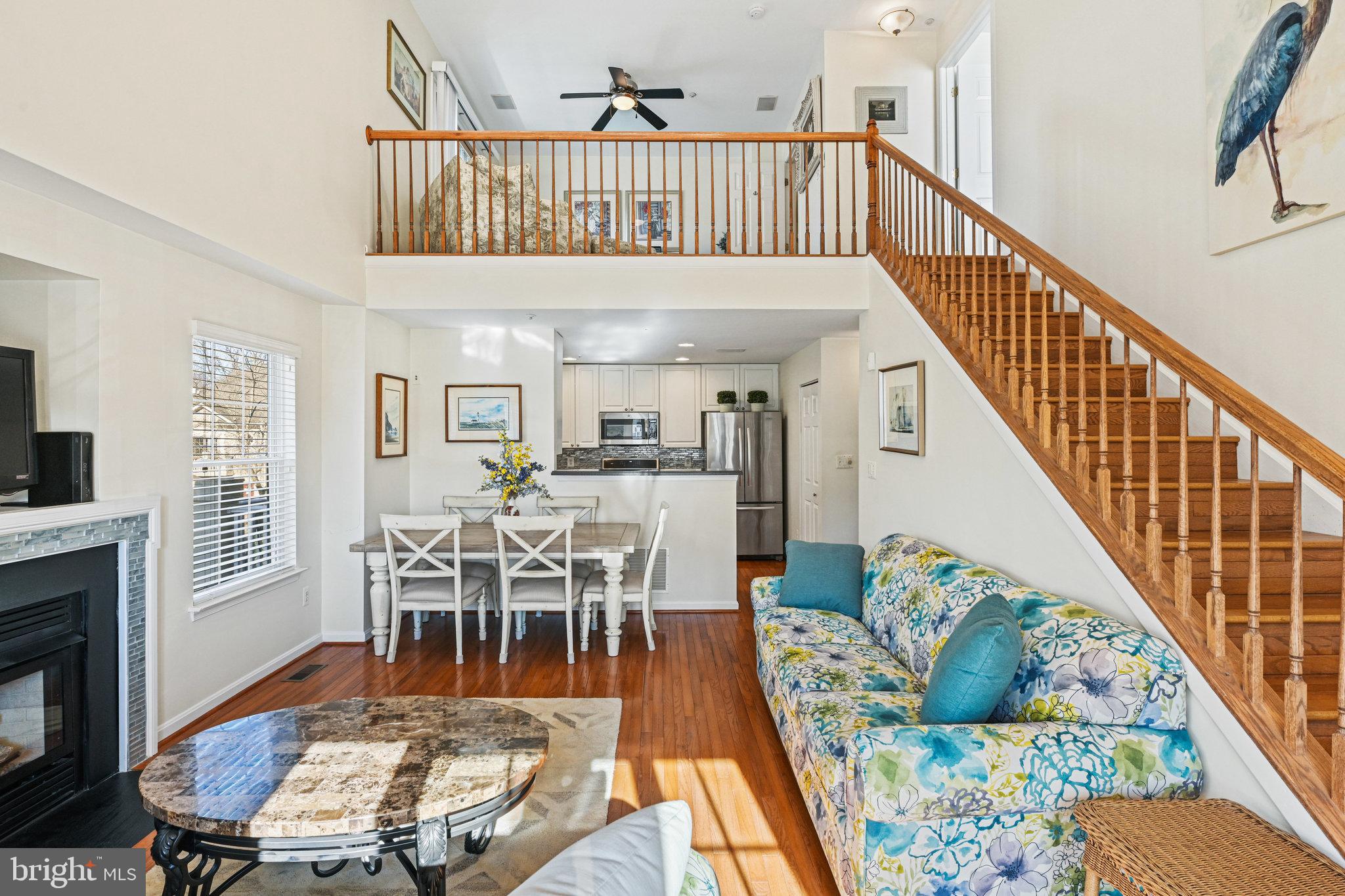 43372 Greyswallow Ter