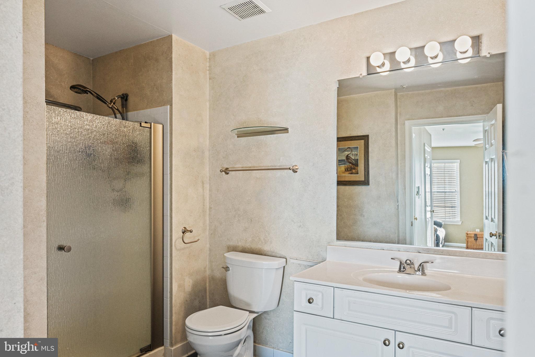 43372 Greyswallow Ter