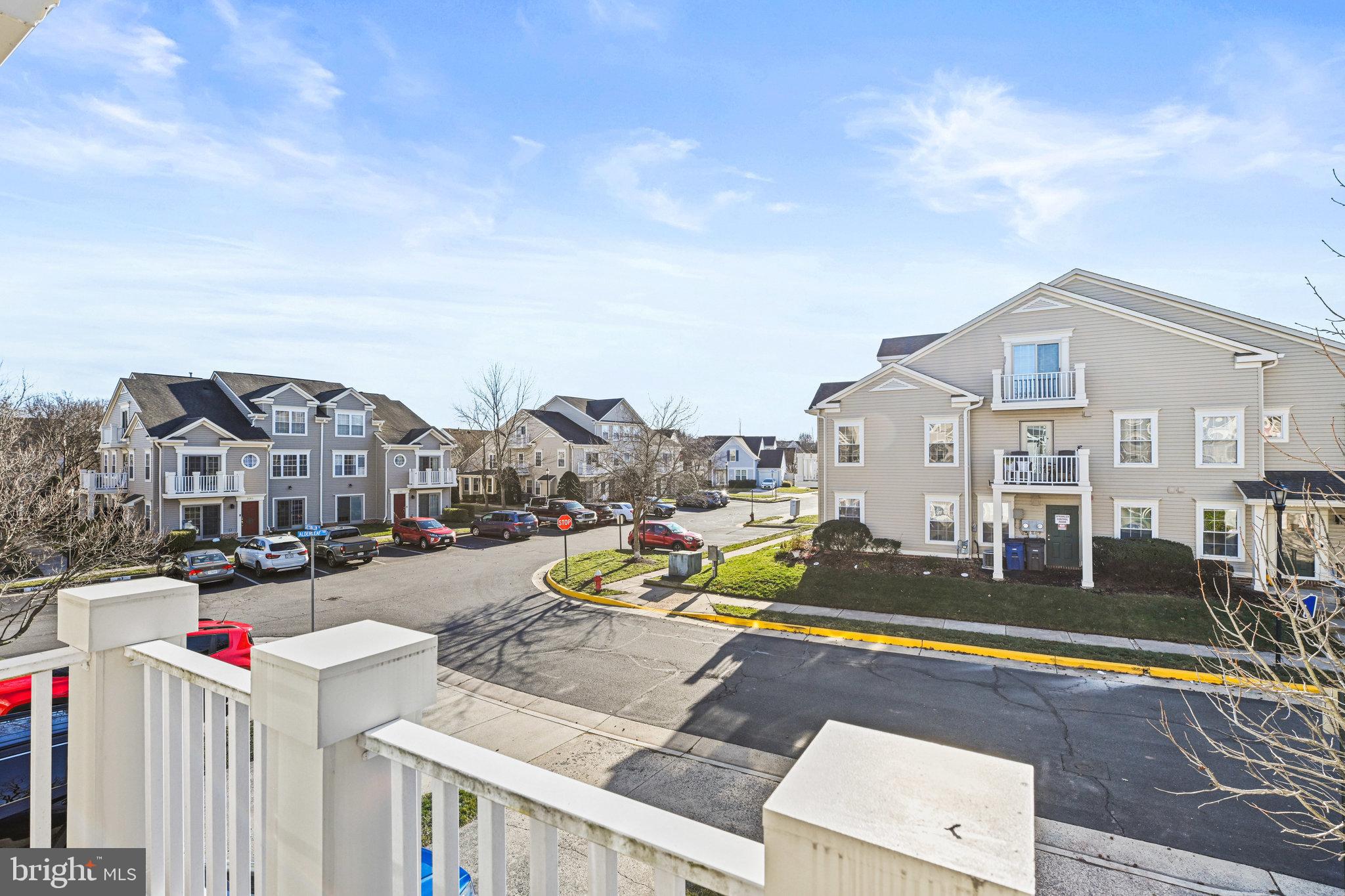 43372 Greyswallow Ter