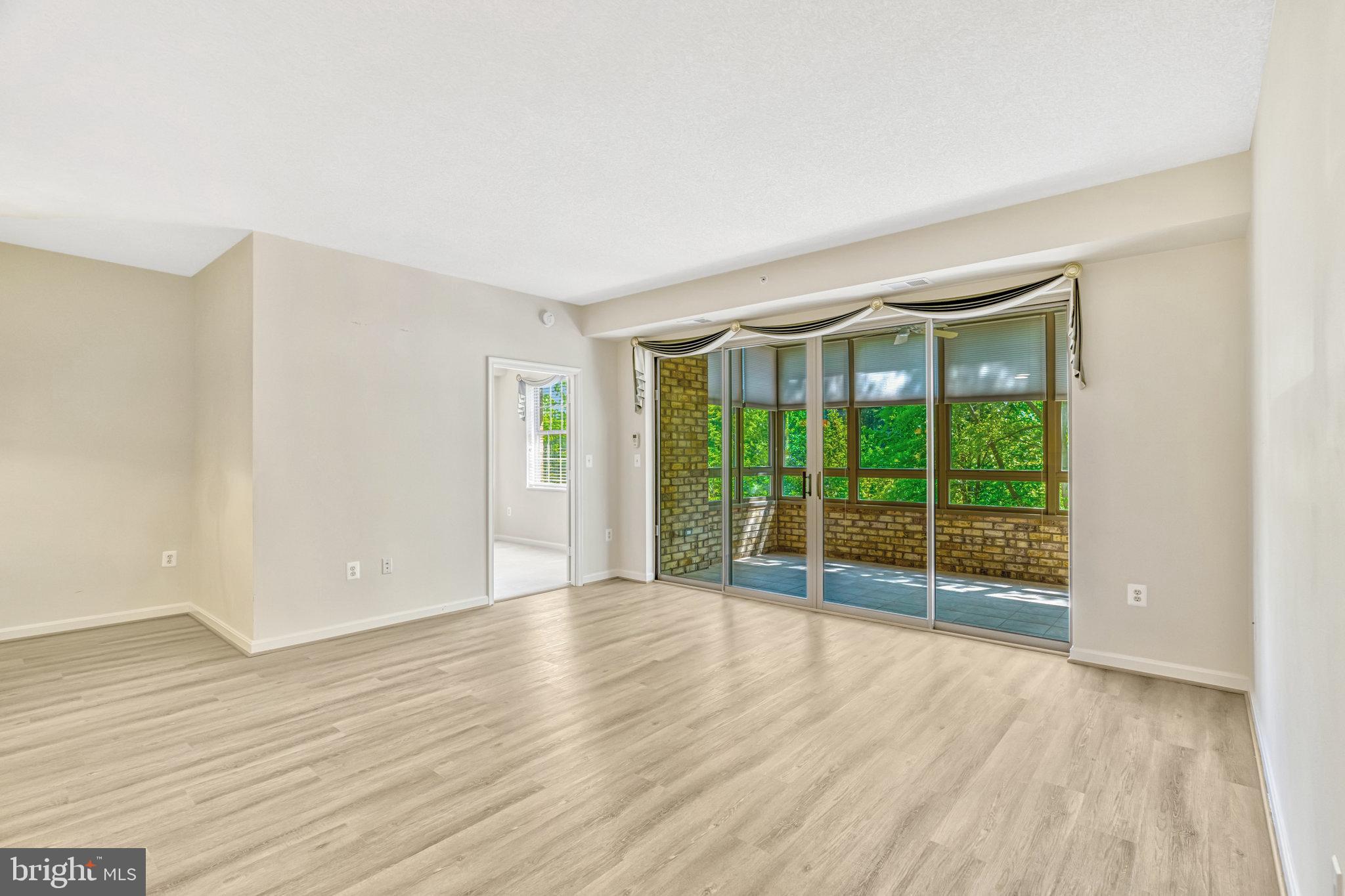 19370 MAGNOLIA GROVE SQUARE 203