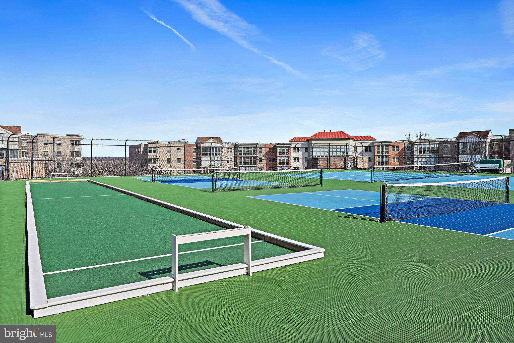 19370 MAGNOLIA GROVE SQUARE 203