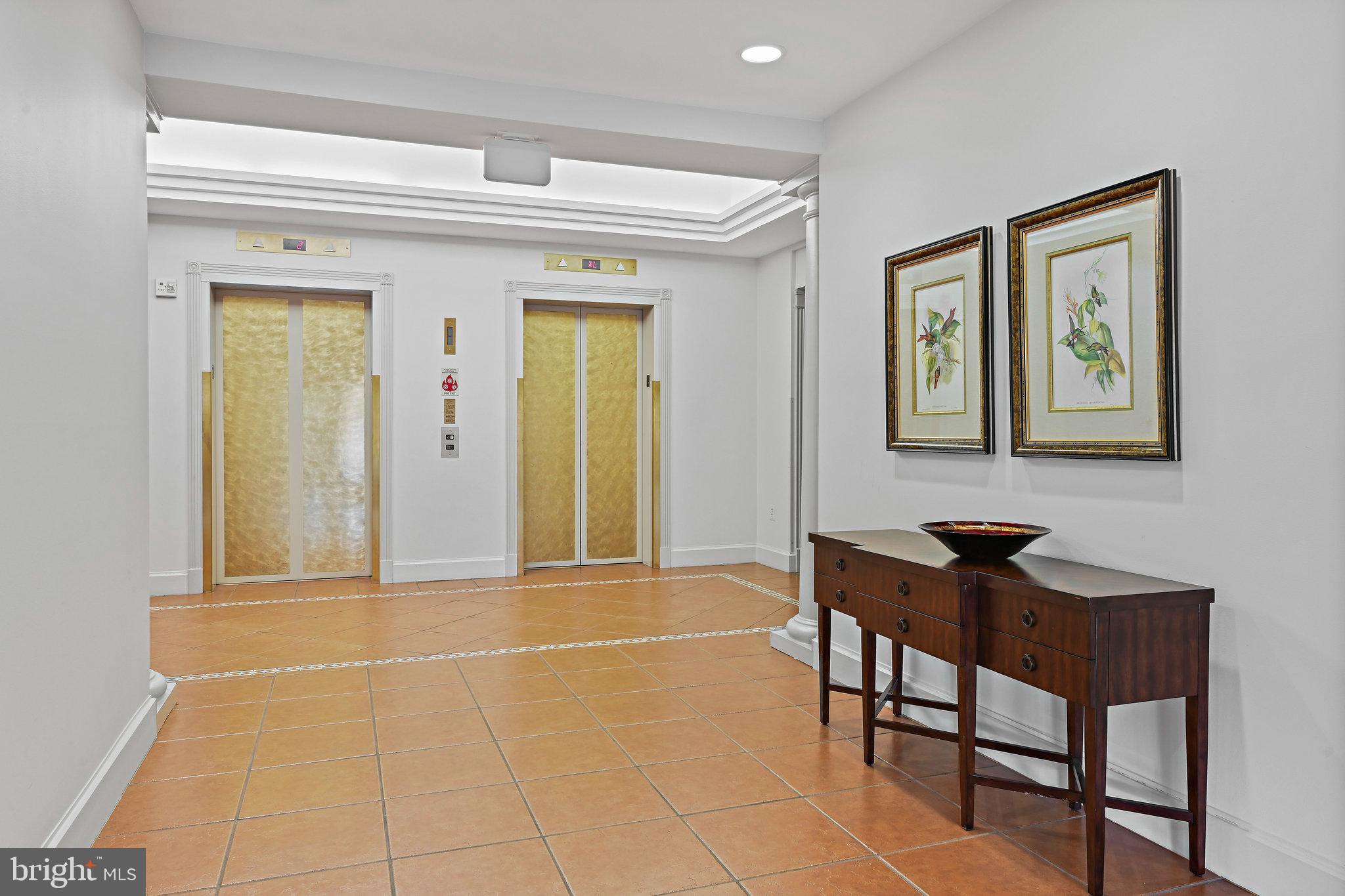 19370 MAGNOLIA GROVE SQUARE 203