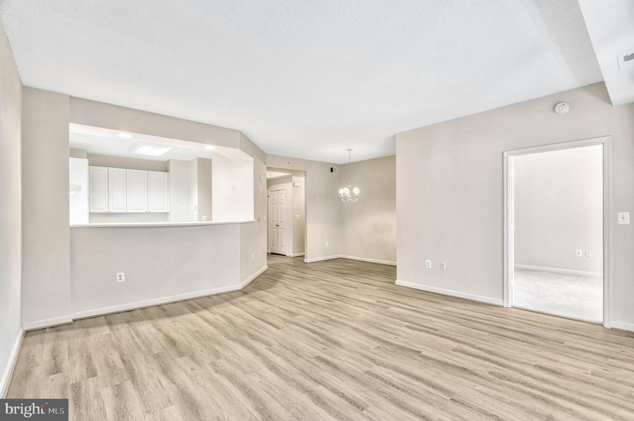 19370 MAGNOLIA GROVE SQUARE 203