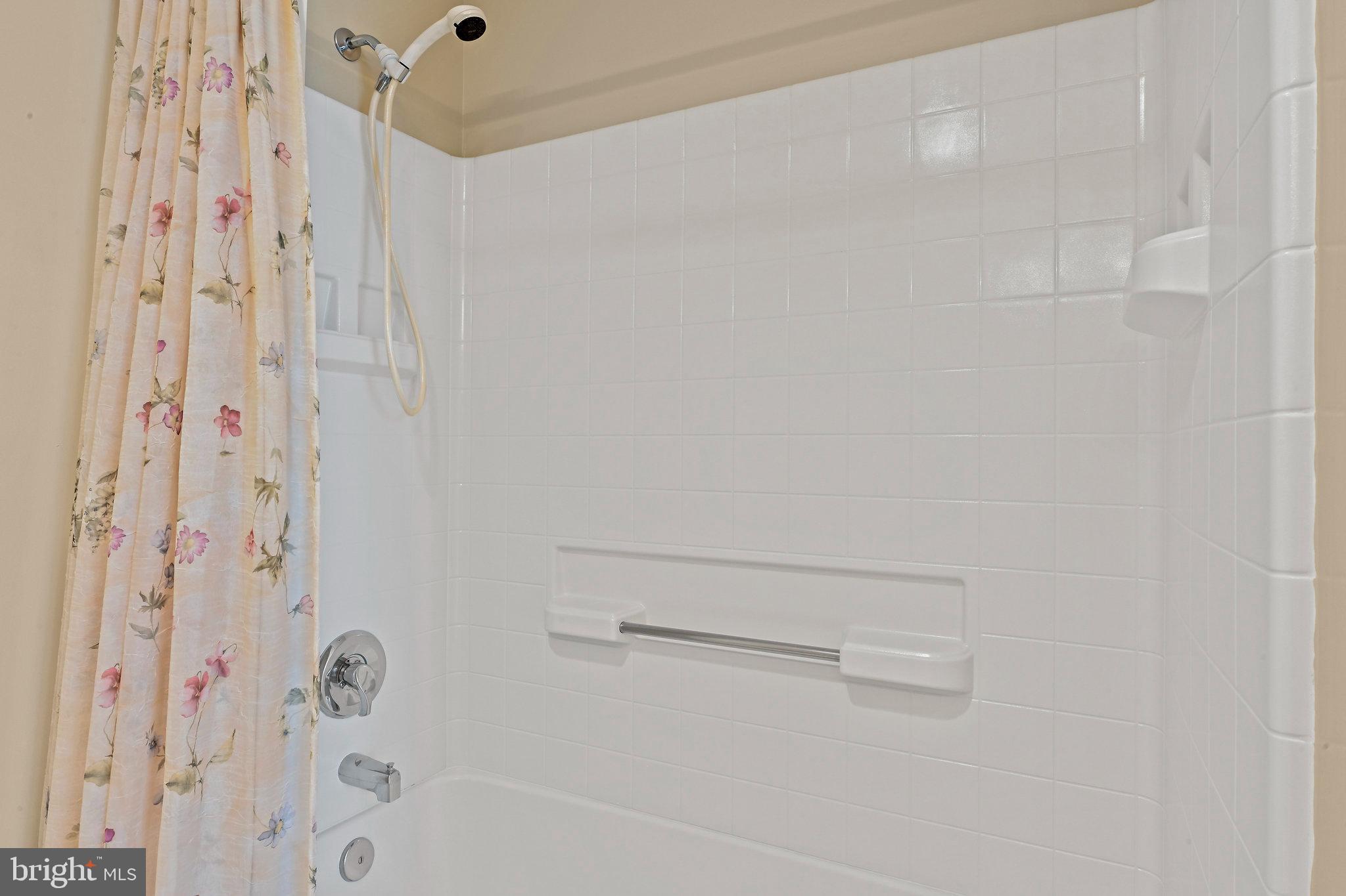 19370 MAGNOLIA GROVE SQUARE 203