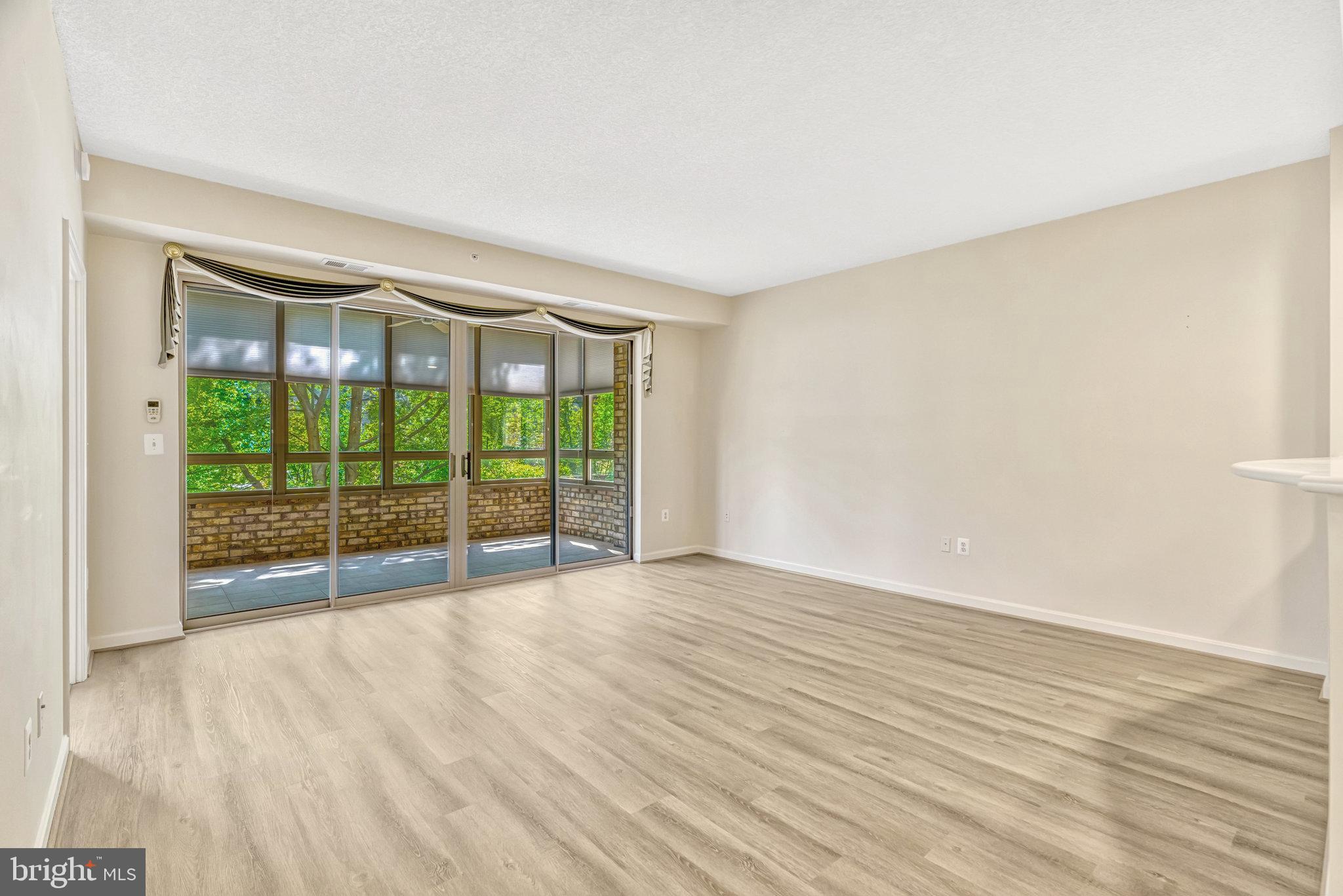 19370 MAGNOLIA GROVE SQUARE 203