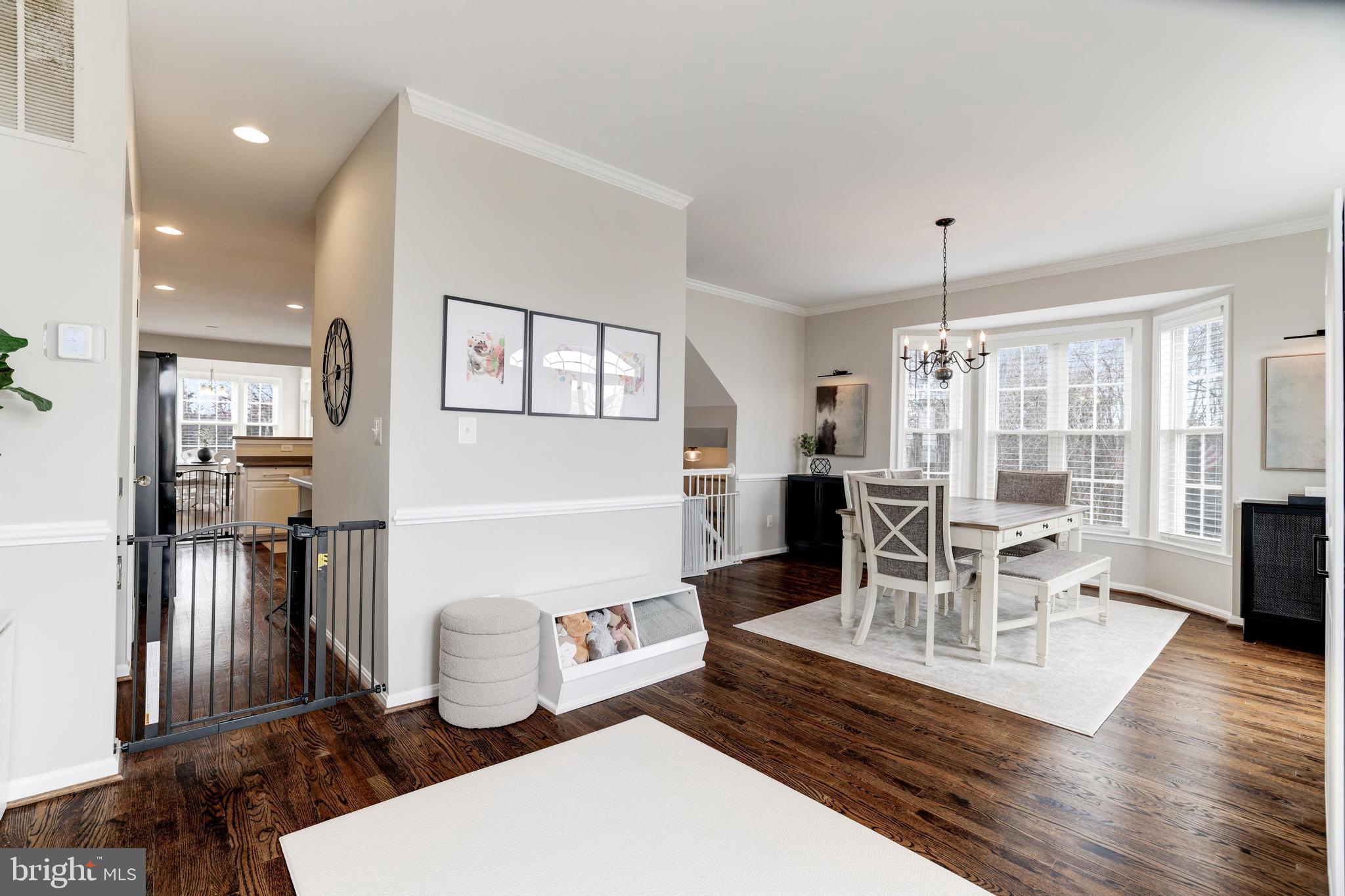 1190 Cambria Ter NE